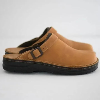 Yani - Pantuflas ortopédicas de piel para hombre color marrón con acolchado en el talón